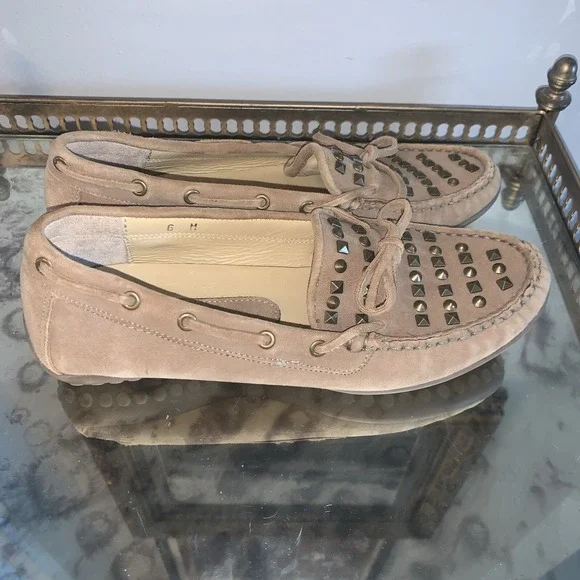 VAN ELI Shoes Womens 6  Tan Suede Bronze Studded Top Moccasin Driving‎ Loafers - Picture 5 of 7